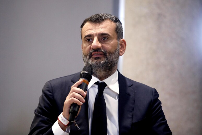 Caso sindaco Decaro: il sindaco di Bari ruggisce contro Piantedosi
